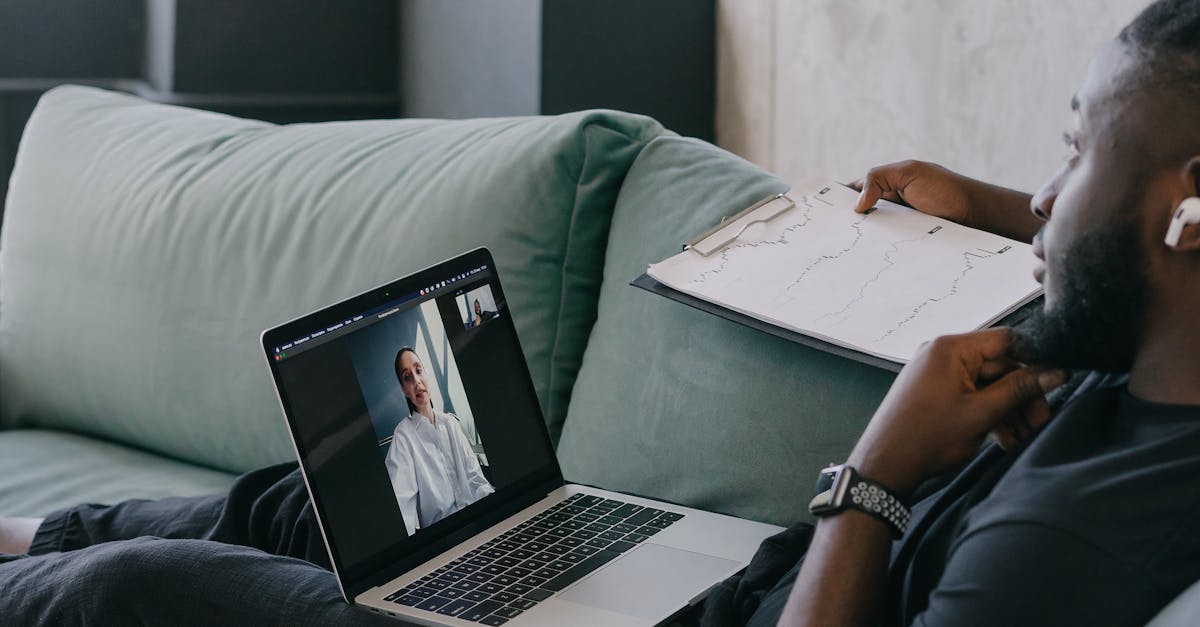 découvrez comment les avis en ligne influencent les décisions d'achat et comment les entreprises peuvent gérer leur réputation sur internet. explorez les tendances et les meilleures pratiques pour optimiser vos services grâce aux retours clients.