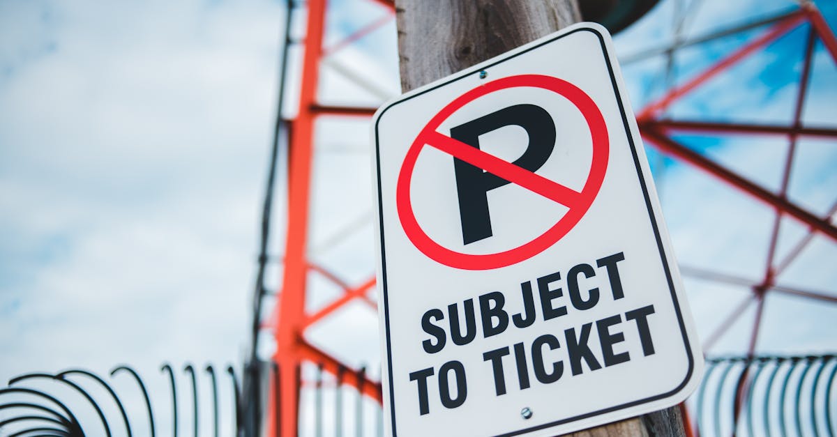 découvrez tout ce que vous devez savoir sur les pénalités de circulation : types d'infractions, amendes, points de permis et conseils pour éviter les sanctions. restez informé et conduisez en toute sérénité !